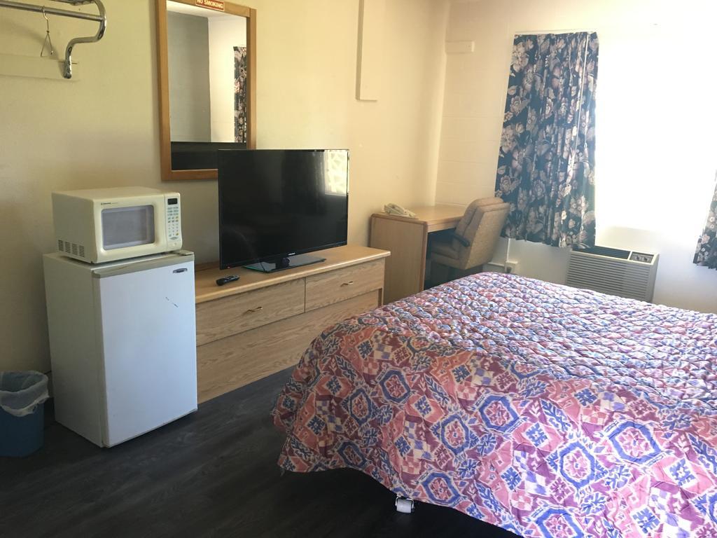 Budget Inn Motel Woodburn Ngoại thất bức ảnh