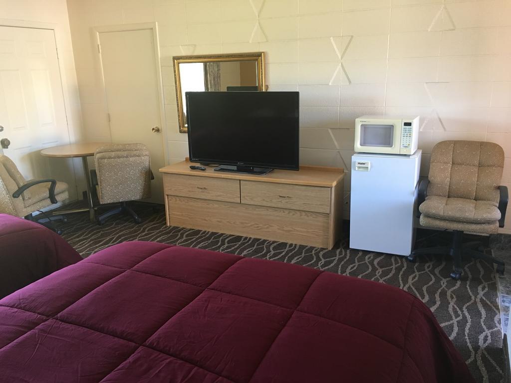 Budget Inn Motel Woodburn Ngoại thất bức ảnh